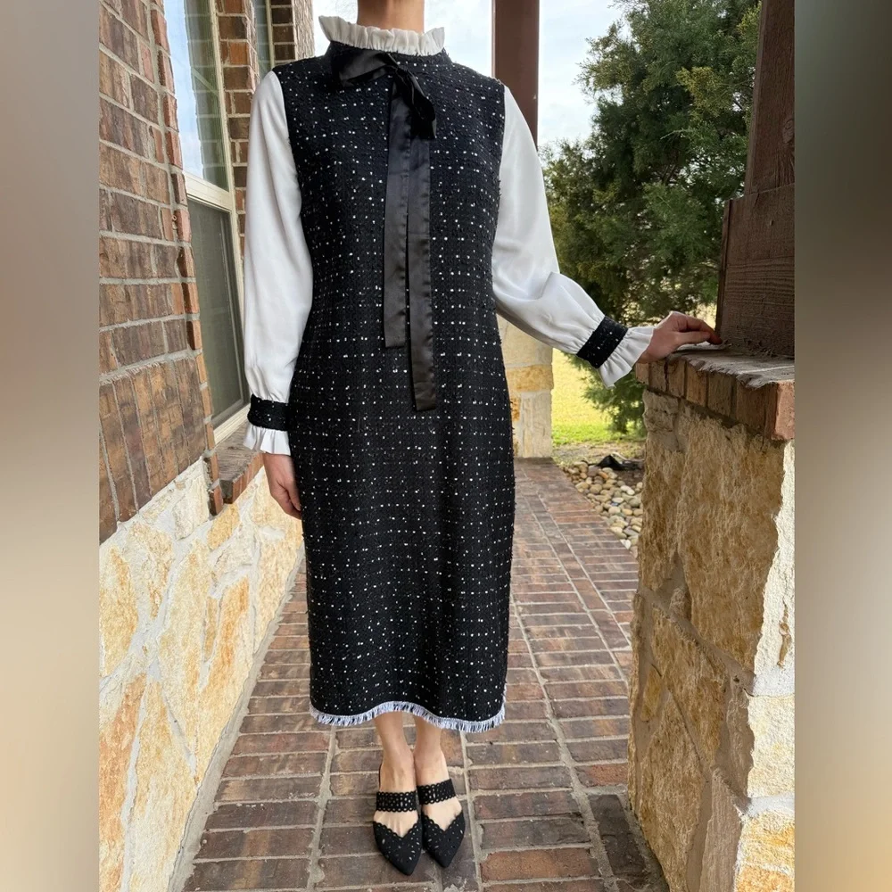 Dainty Jewells Black and Cream Long Sleeve Dress - Picture 2 of 6